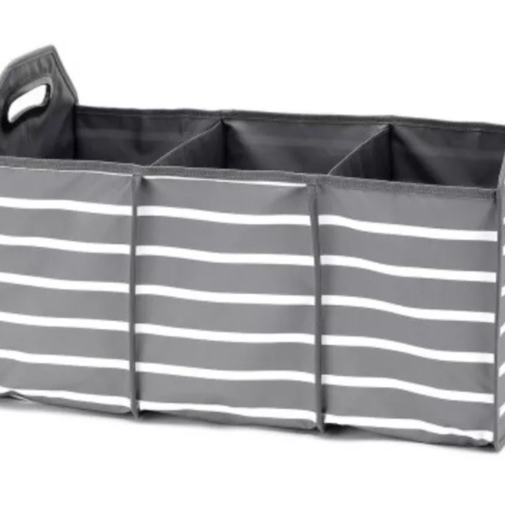 Viv & Lou Collapsible Grey Stripe Trunk Organizer